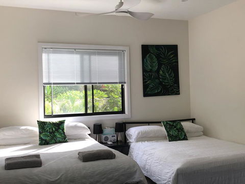 Tranquil Spa Retreat - Winery Find 0