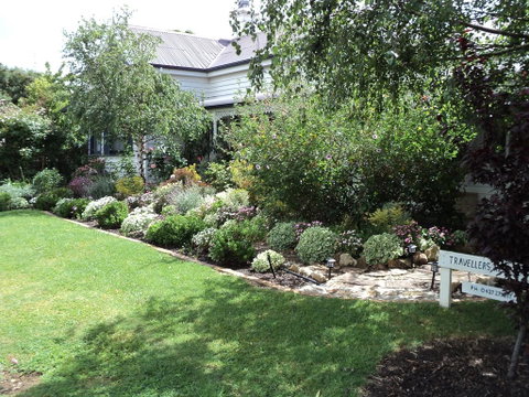 Travellers Rest B&B - Winery Find 0