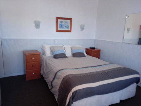 Travellers Rest Motel - Winery Find 3