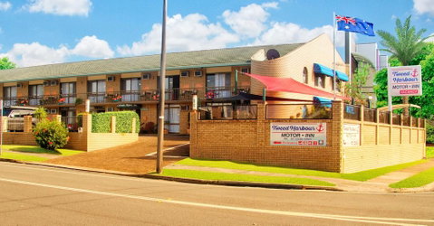 Tweed Harbour Motor Inn - Winery Find 2