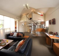 TWOFOURTWO Boutique Apartments - Winery Find