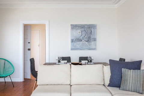 Unbelievable Clifftop Townhouse With Ocean Views - Winery Find 3