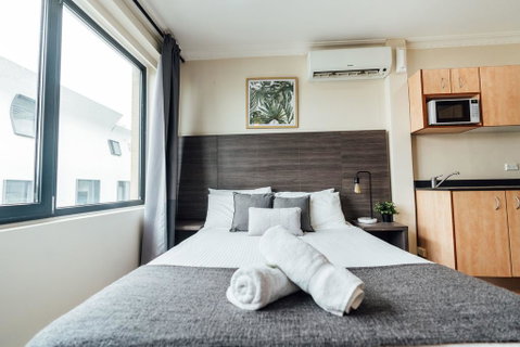 UNO Hotel Sydney - Winery Find 0
