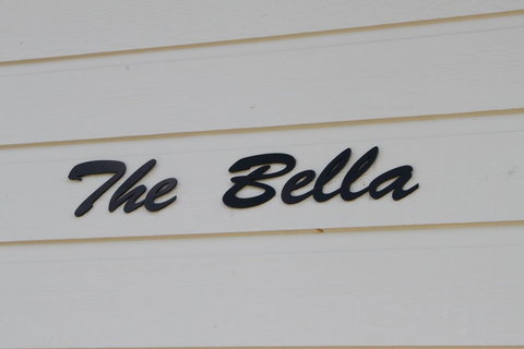 Valley Cabins By The Creek - Winery Find 1