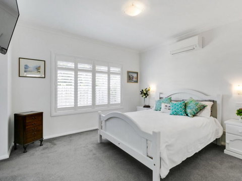 Venice On The Beach - Winery Find 3