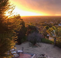Vermillion Skies Holiday Accommodation - Winery Find