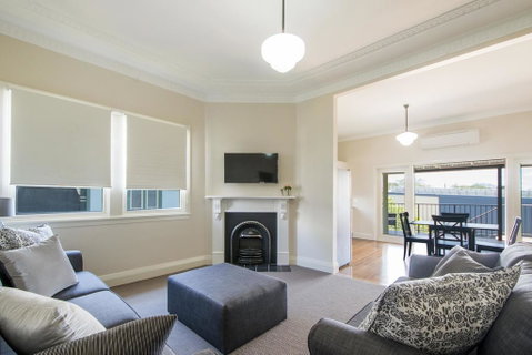 Victoria Street Apartments - Winery Find 0