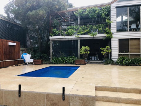 Victorian Beach House - Winery Find 3