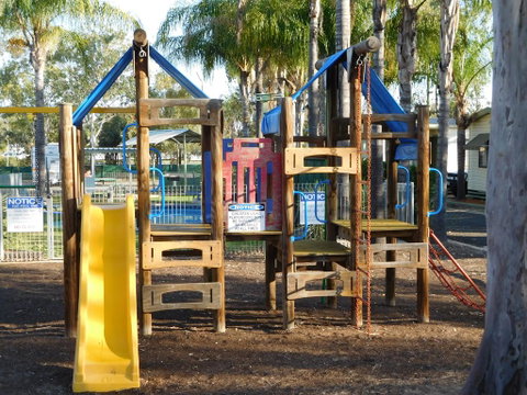 Villa Holiday Park - Winery Find 1