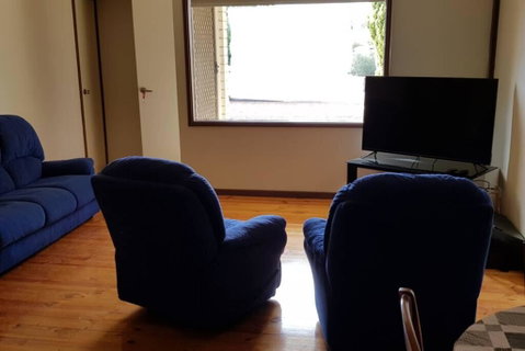Warmont Apartments Self Contained Home - Winery Find 3