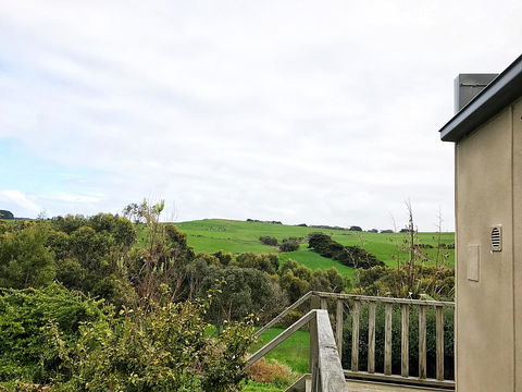 Hillâ€™s Creek Holiday Home - Winery Find 15