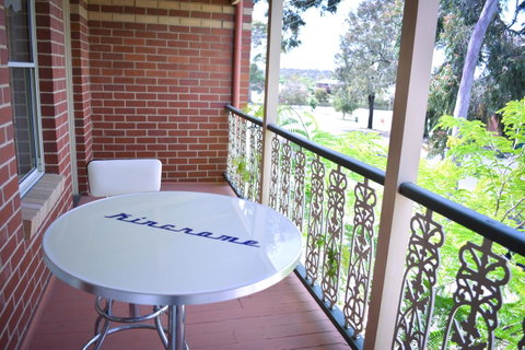 Turner Terrace - Winery Find 25