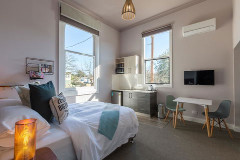 The Old Mechanics - Winery Find 11