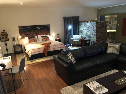 Minni Gums - Winery Find 15