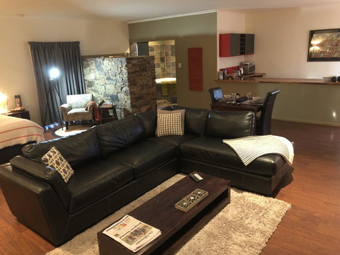 Minni Gums - Winery Find 17