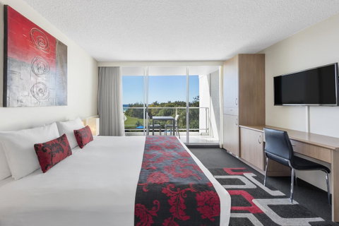 Ramada By Wyndham Marcoola Beach - Winery Find 17