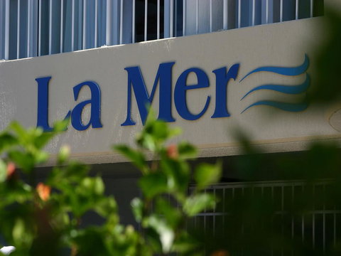 La Mer Sunshine Beachfront - Winery Find 13