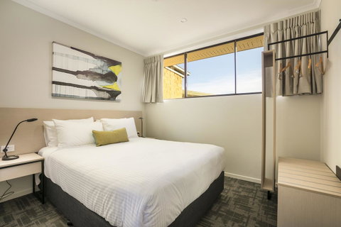 Nightcap At Kawana Waters Hotel - Winery Find 43