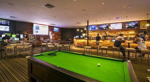 Nightcap At Kawana Waters Hotel - Winery Find 6