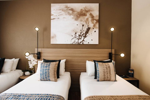 Mantra Club Croc - Winery Find 21