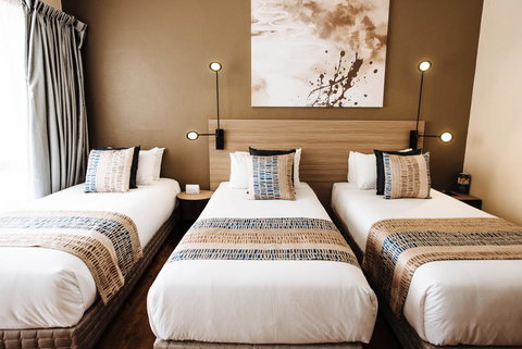 Mantra Club Croc - Winery Find 18