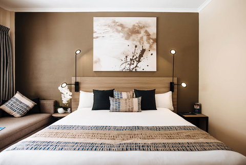 Mantra Club Croc - Winery Find 14