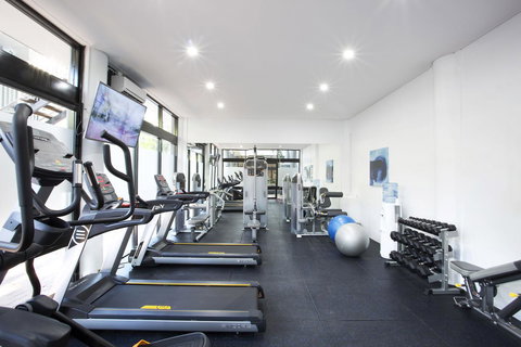 Mantra Club Croc - Winery Find 6