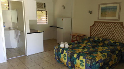 Amaroo On Mandalay, Magnetic Island - Winery Find 1
