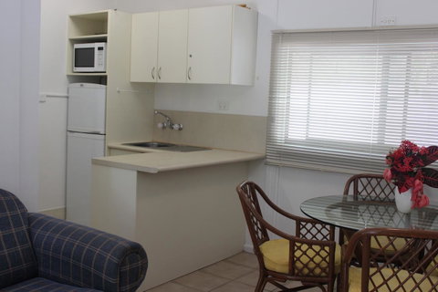Amaroo On Mandalay, Magnetic Island - Winery Find 19
