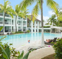 Beach Club Port Douglas 3 Bedroom Luxury Apartment - Winery Find
