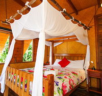 1770 Beach Shacks - Winery Find