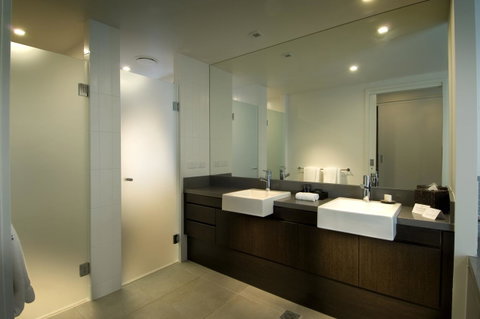 Pullman Port Douglas Sea Temple Resort And Spa - Winery Find 19
