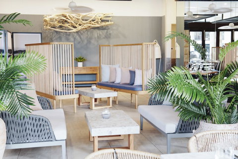Pullman Port Douglas Sea Temple Resort And Spa - Winery Find 8