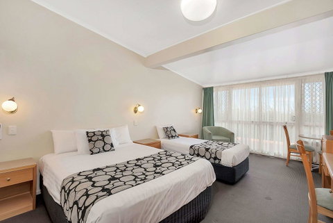 Econo Lodge Toowoomba Motel & Events Centre - Winery Find 4