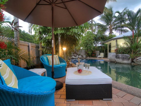 The Port Douglas Queenslander - Winery Find 35
