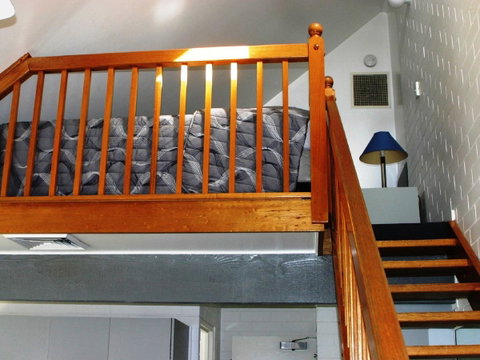 Dalby Manor Motor Inn - Winery Find 25