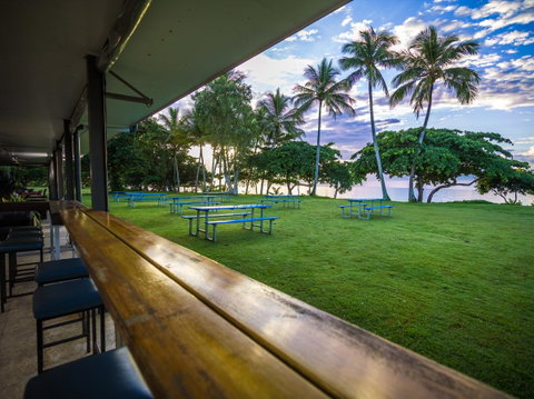King Reef Resort - Winery Find 8