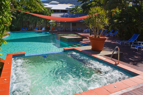 Oasis At Palm Cove - Winery Find 25