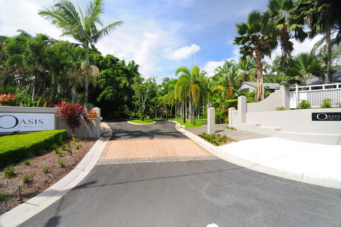 Oasis At Palm Cove - Winery Find 33