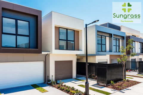 The Residences At The Peninsula - Winery Find 36