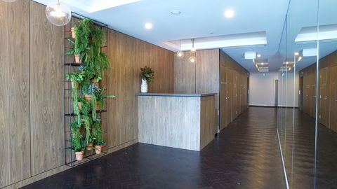 The Residences At The Peninsula - Winery Find 7