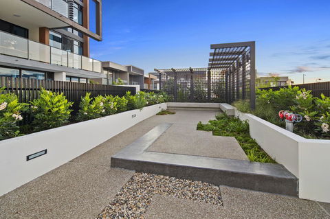 The Residences At The Peninsula - Winery Find 4