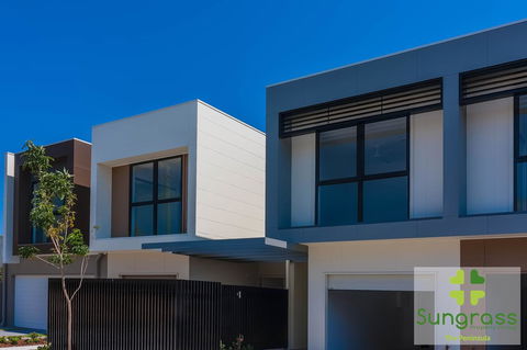 The Residences At The Peninsula - Winery Find 38