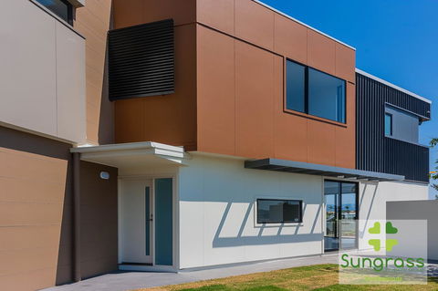 The Residences At The Peninsula - Winery Find 30