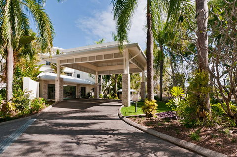 Mandalay Luxury Beachfront Apartments - Winery Find 7