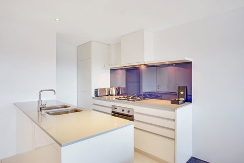 Mantra Circle On Cavill - Winery Find 33