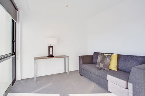 Mantra Circle On Cavill - Winery Find 40