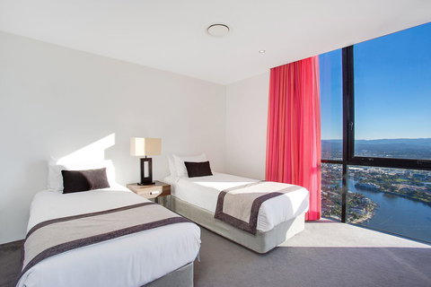 Mantra Circle On Cavill - Winery Find 5