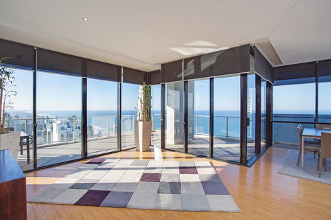 Mantra Circle On Cavill - Winery Find 1