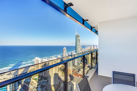 Mantra Circle On Cavill - Winery Find 12